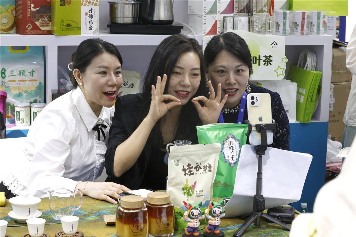 云顶娱乐网址
